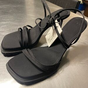 NWT ZARA black lug sole heels strappy sandals size 9 /40